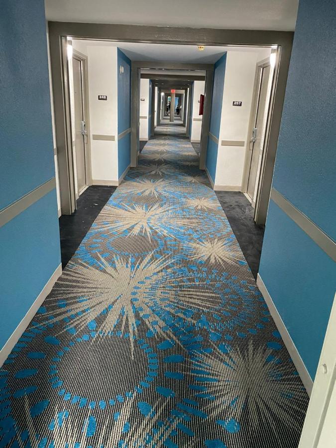 Days Inn By Wyndham Waco University Area Экстерьер фото