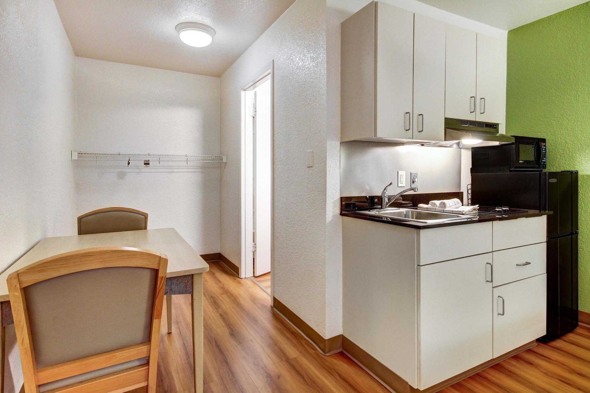 Days Inn By Wyndham Waco University Area Экстерьер фото