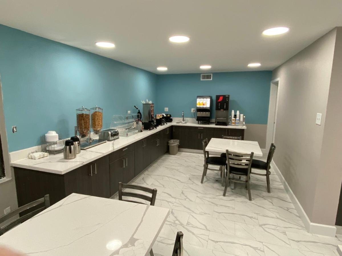 Days Inn By Wyndham Waco University Area Экстерьер фото